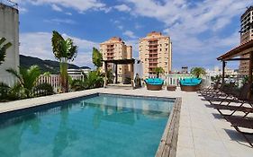 Don Marcos Hotel com Restaurante e Pizzaria