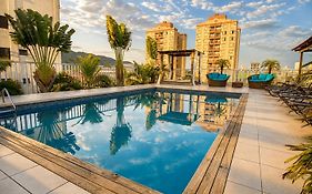 Don Marcos Hotel com Restaurante e Pizzaria